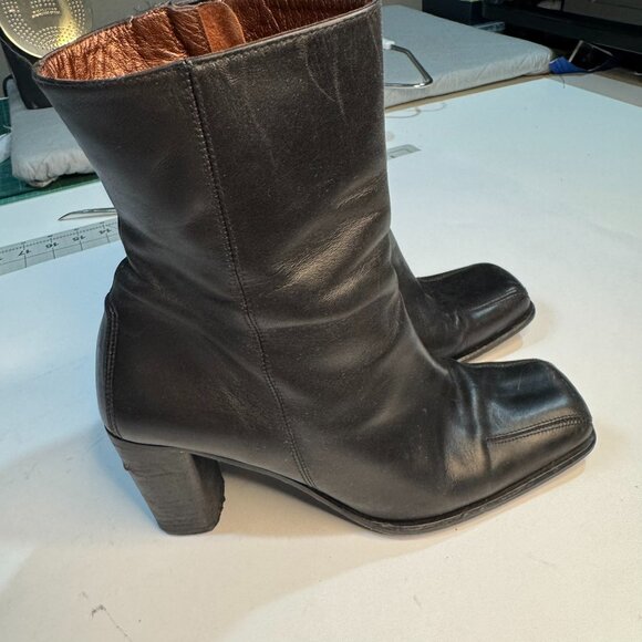 Sigerson Morrison Black Ankle Boots size 8.5 - Picture 1 of 5